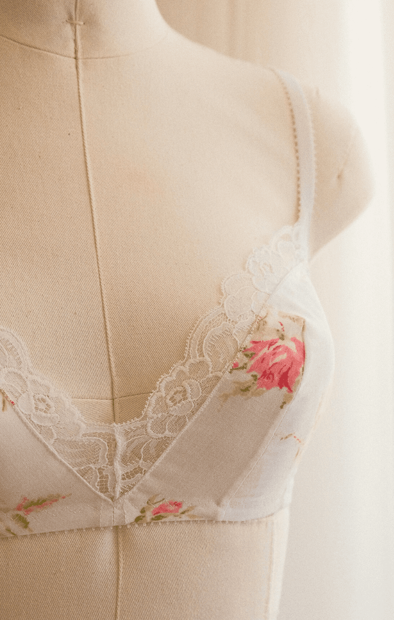 coudre un brassière